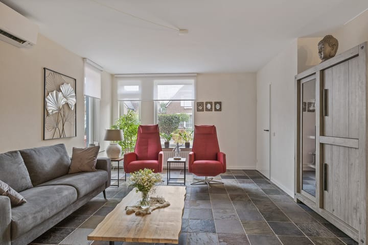 Photo 3 of Veldstraat 7