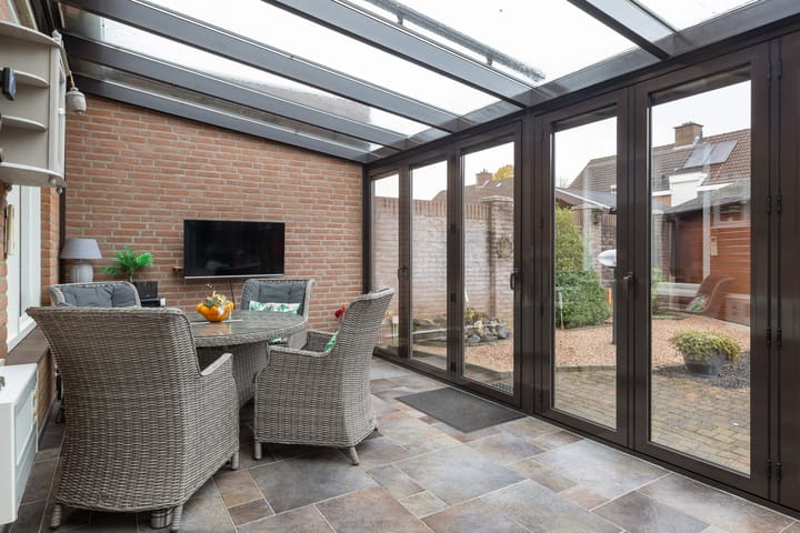 Photo 12 of Veldstraat 7