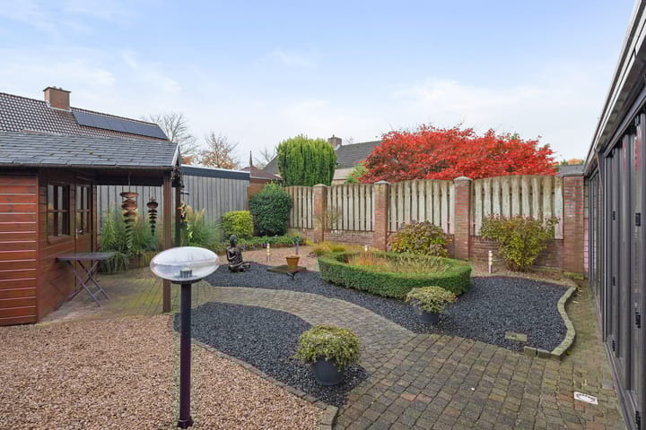 Photo 34 of Veldstraat 7