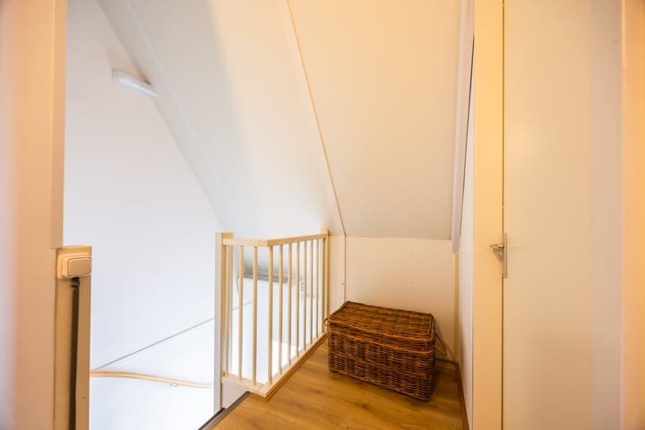 Foto 38 van Karel Glastra van Loonstraat 25