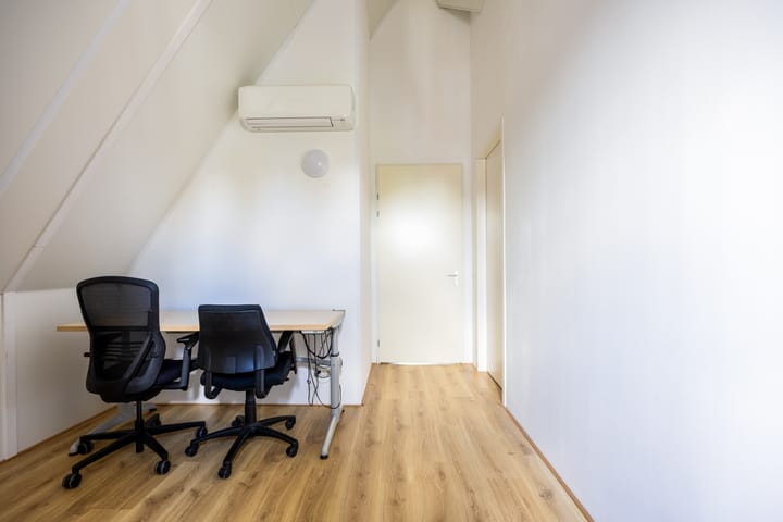 Foto 43 van Karel Glastra van Loonstraat 25