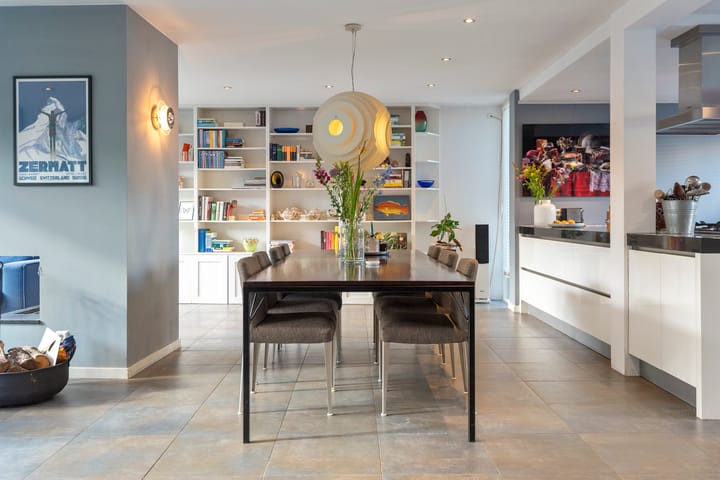 Photo 6 of Van Hogendorpstraat 47