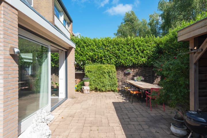 Photo 30 of Van Hogendorpstraat 47