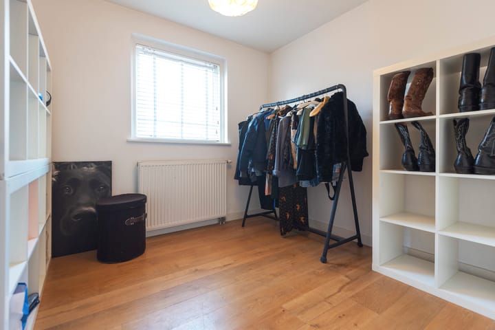 Photo 36 of Van Hogendorpstraat 47