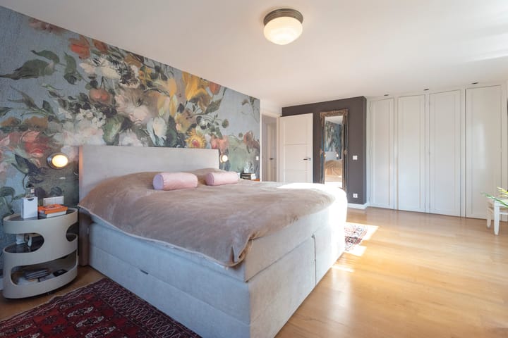 Photo 40 of Van Hogendorpstraat 47