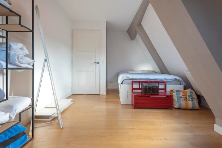 Photo 53 of Van Hogendorpstraat 47