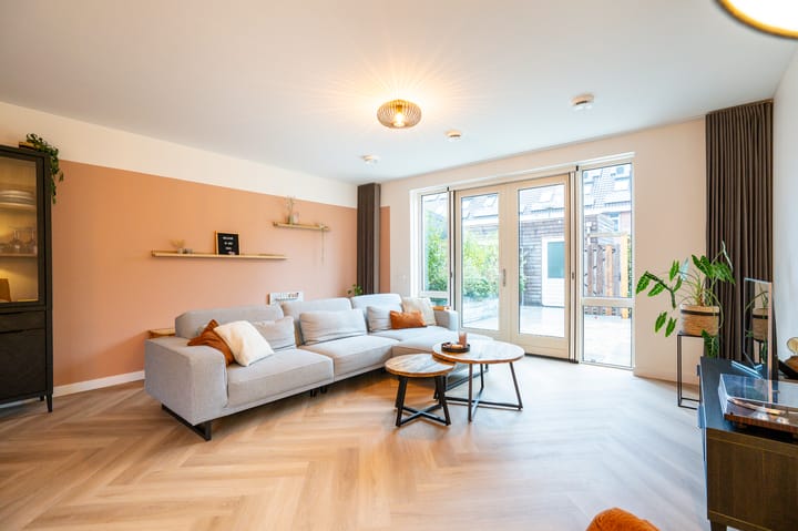 Foto 17 van Suzanna van Oostdijkstraat 2