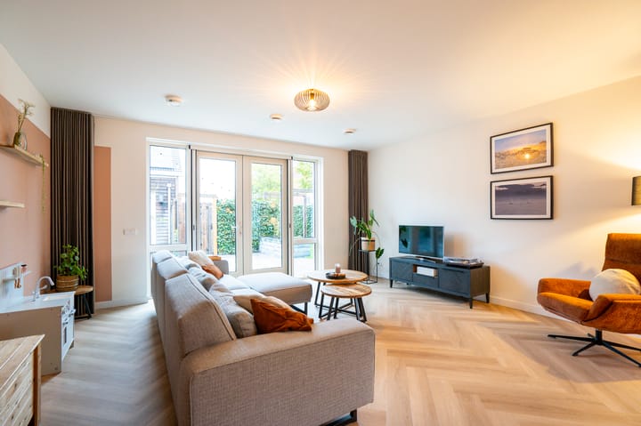 Foto 16 van Suzanna van Oostdijkstraat 2