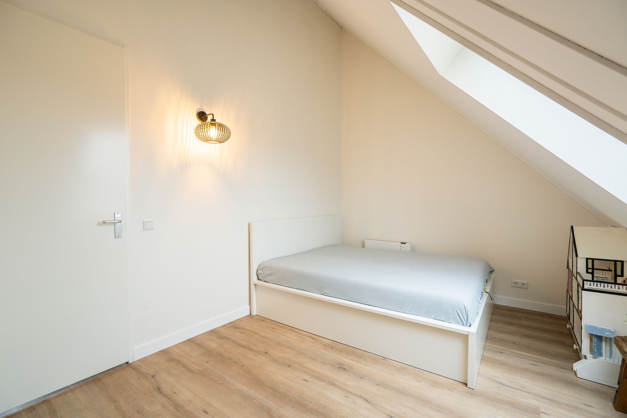 Foto 36 van Suzanna van Oostdijkstraat 2