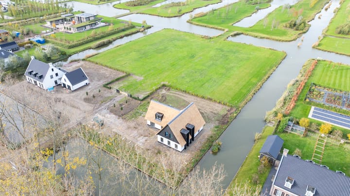 Foto 13 van Ambachtsheerenlaan 5-B