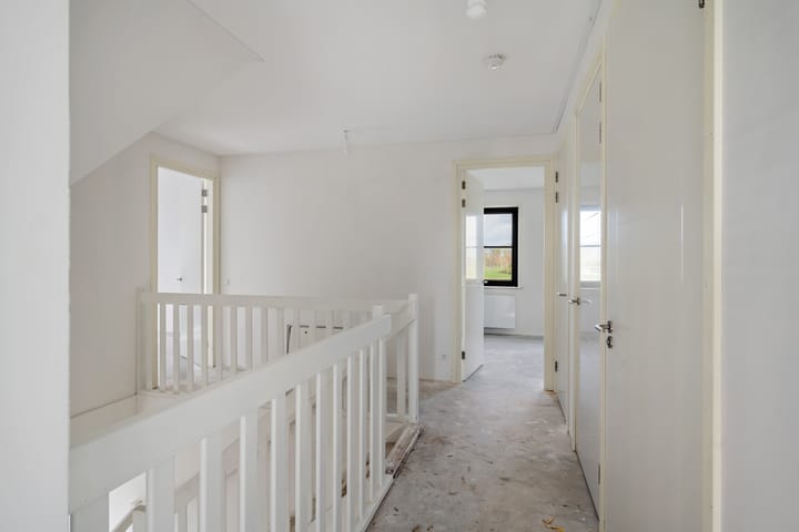 Foto 32 van Ambachtsheerenlaan 5-B