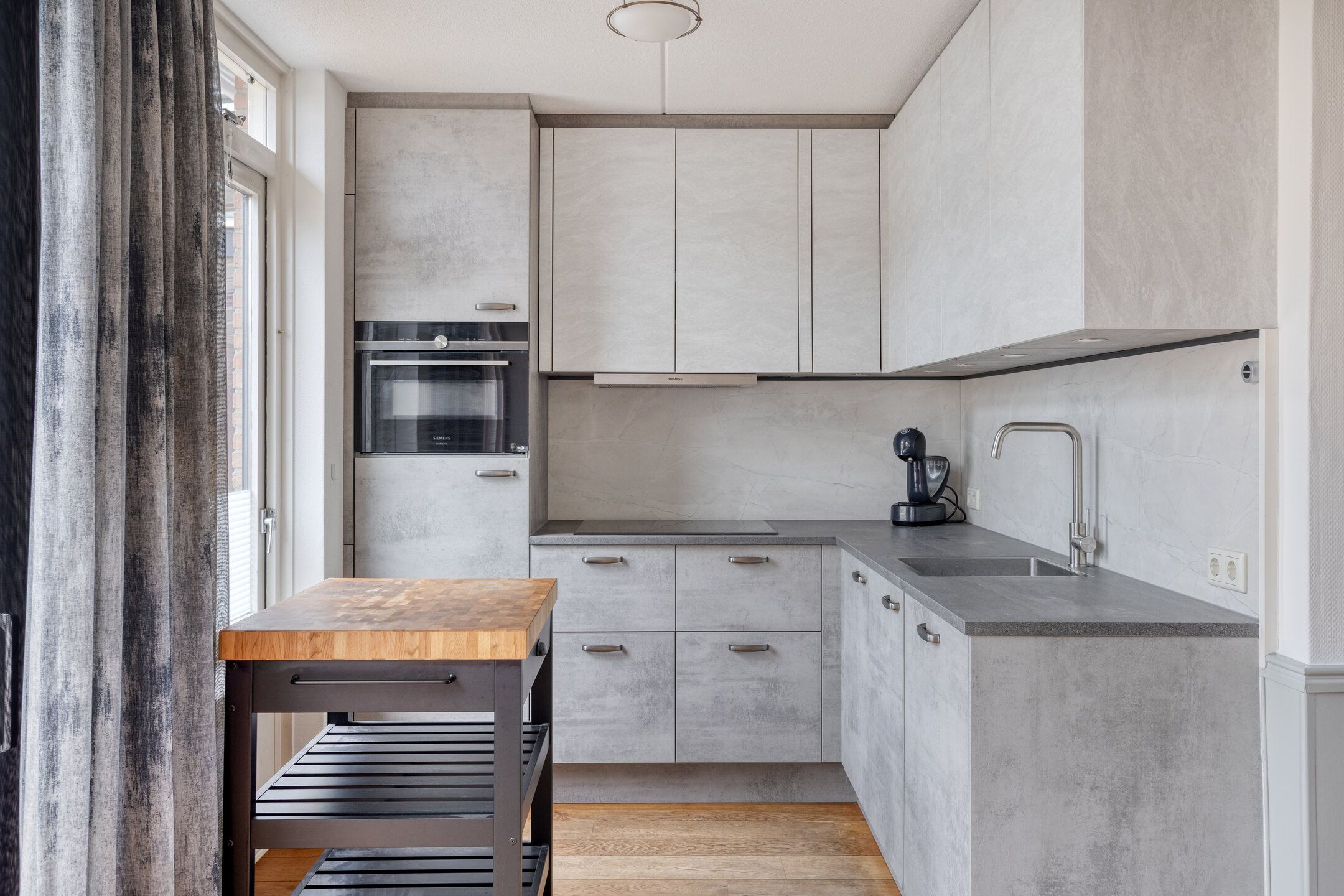 Foto 3 van J.van Wassenaerstraat 14