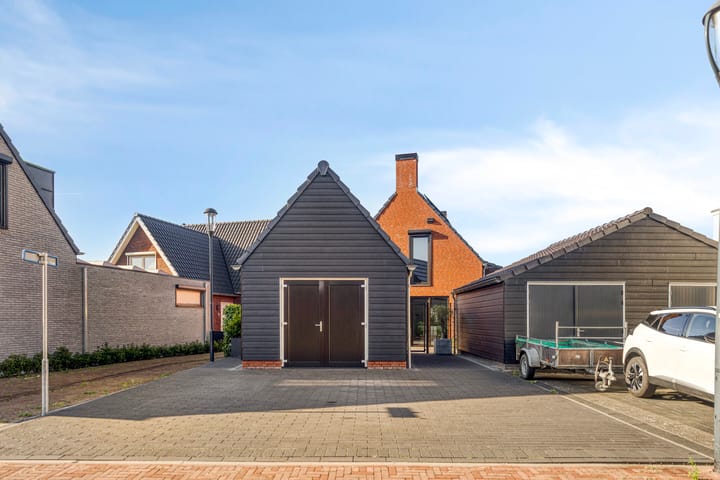 Foto 38 van Piccolostraat 1