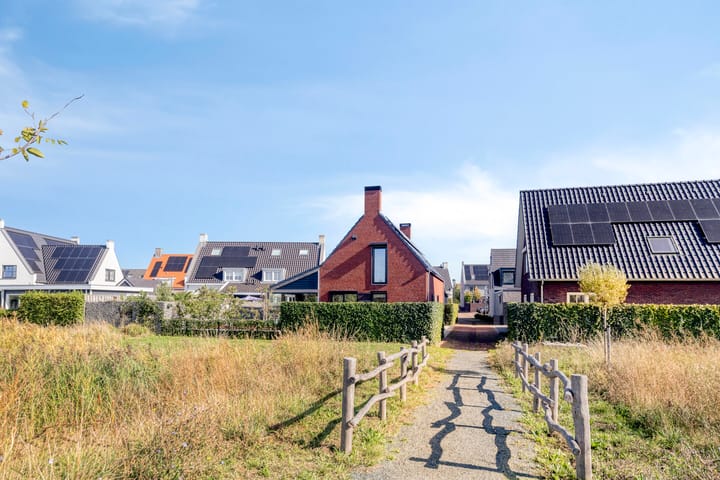 Foto 40 van Piccolostraat 1