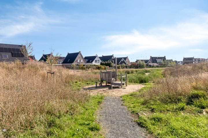 Foto 42 van Piccolostraat 1