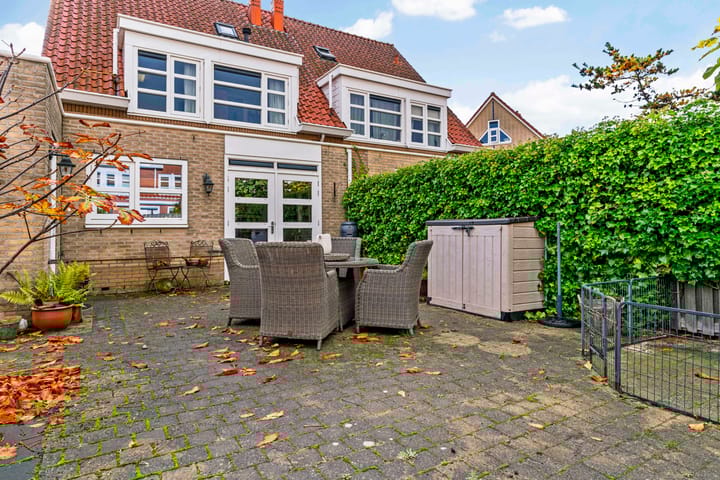 Photo 32 of Matissehof 100