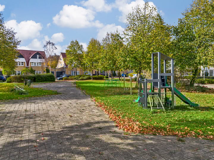 Photo 37 of Matissehof 100