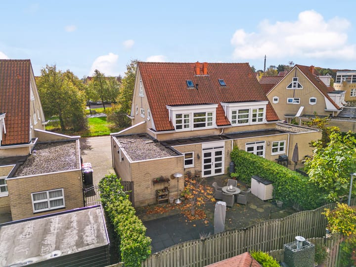 Photo 39 of Matissehof 100