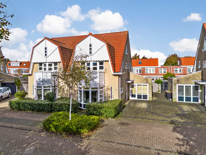 Photo 42 of Matissehof 100