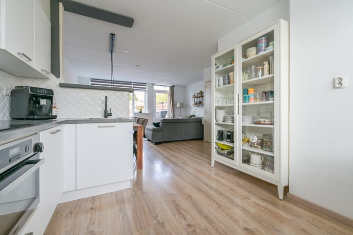 Foto 9 van Lange Meer 18