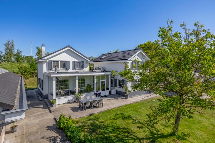 Photo 6 of Bergstoep 43