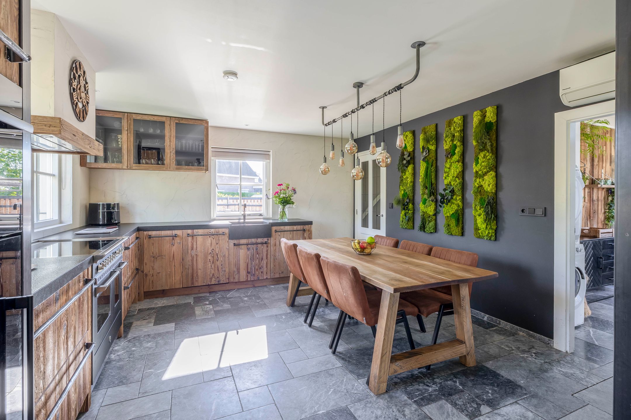 Foto 15 van Bergstoep 43