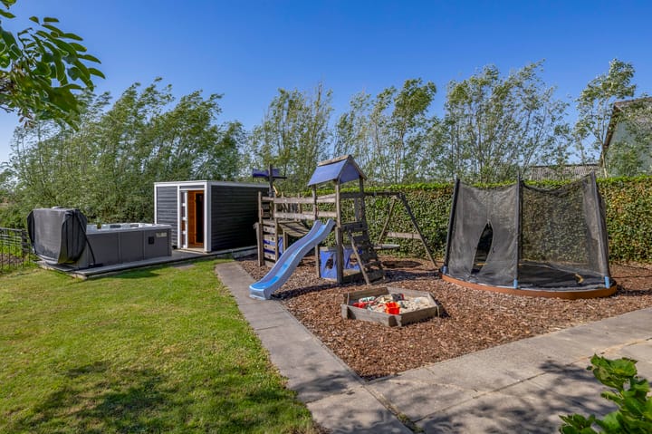 Photo 36 of Bergstoep 43