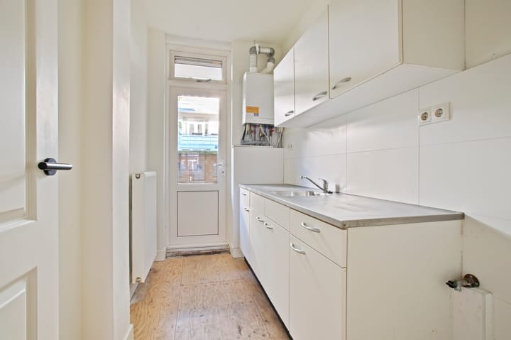 Foto 7 van Orteliusstraat 228-H