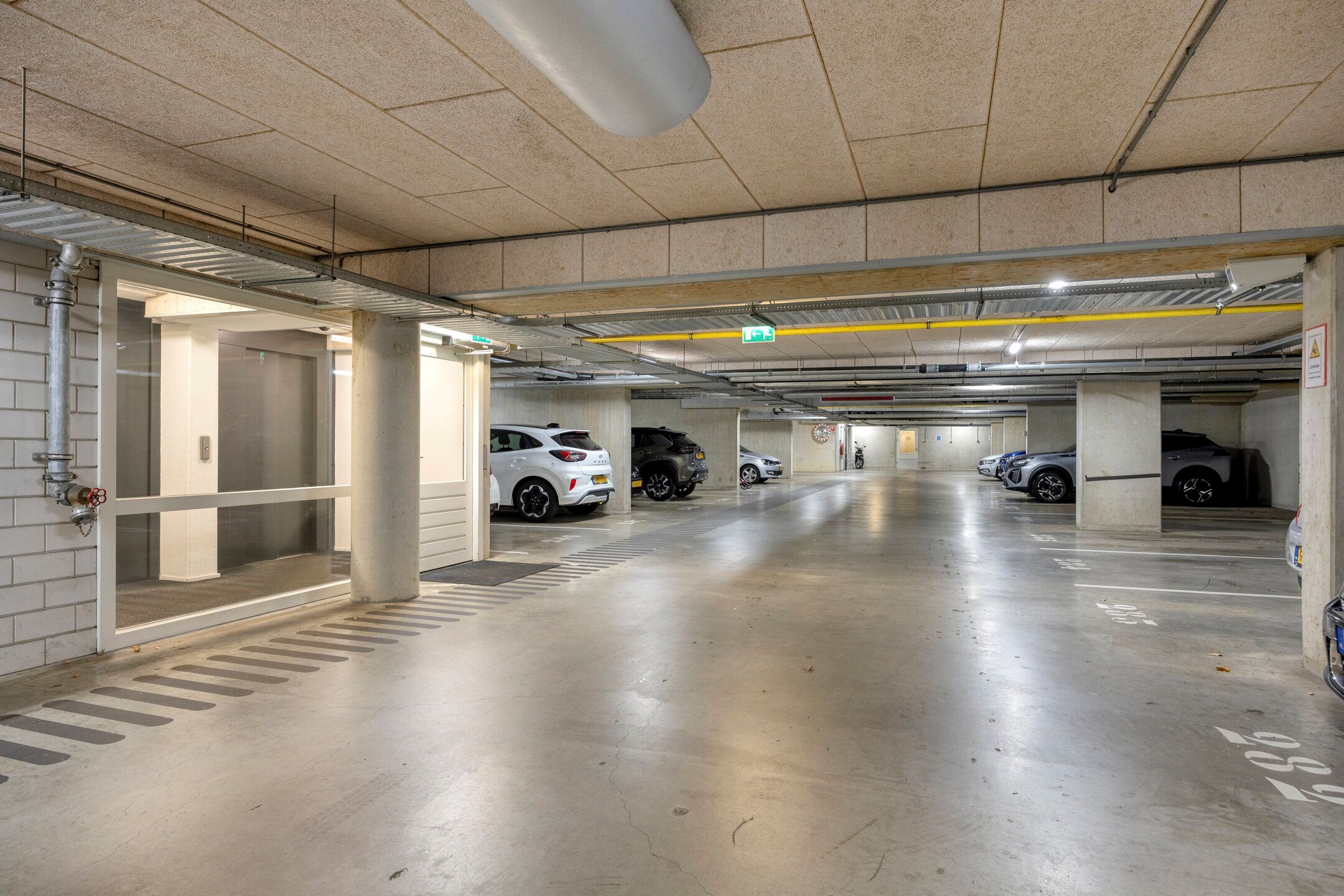 Foto 42 van Ringbaan-Zuid 180