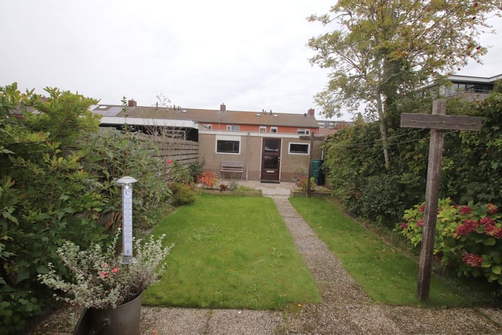 Foto 22 van Snekerstraat 77