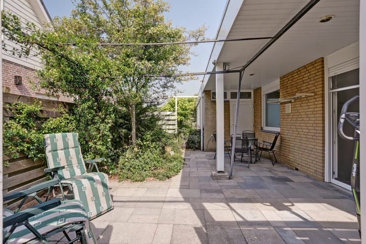 Foto 19 van Rozenstraat 1