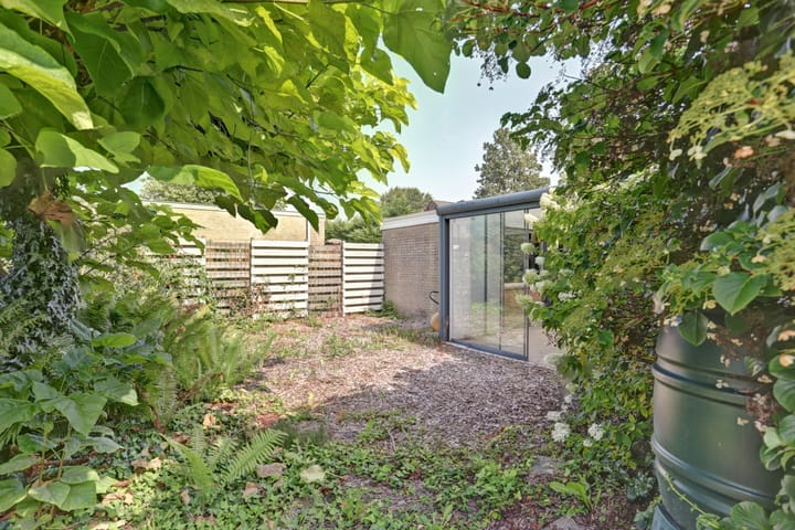 Foto 21 van Rozenstraat 1