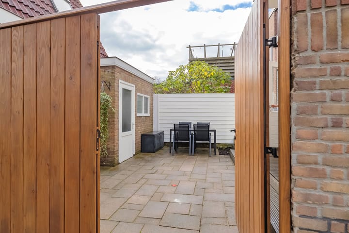 Foto 52 van Wijkerstraatweg 244