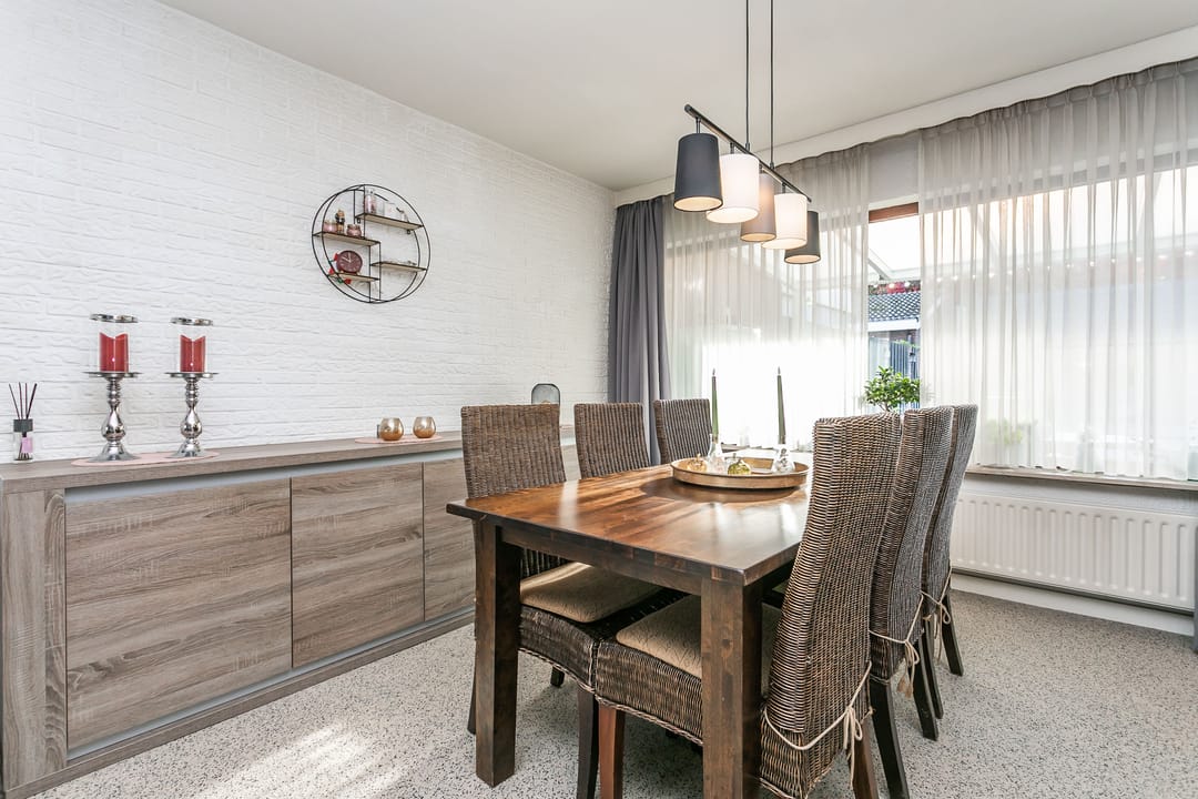 Photo 8 of Klingbemden 133