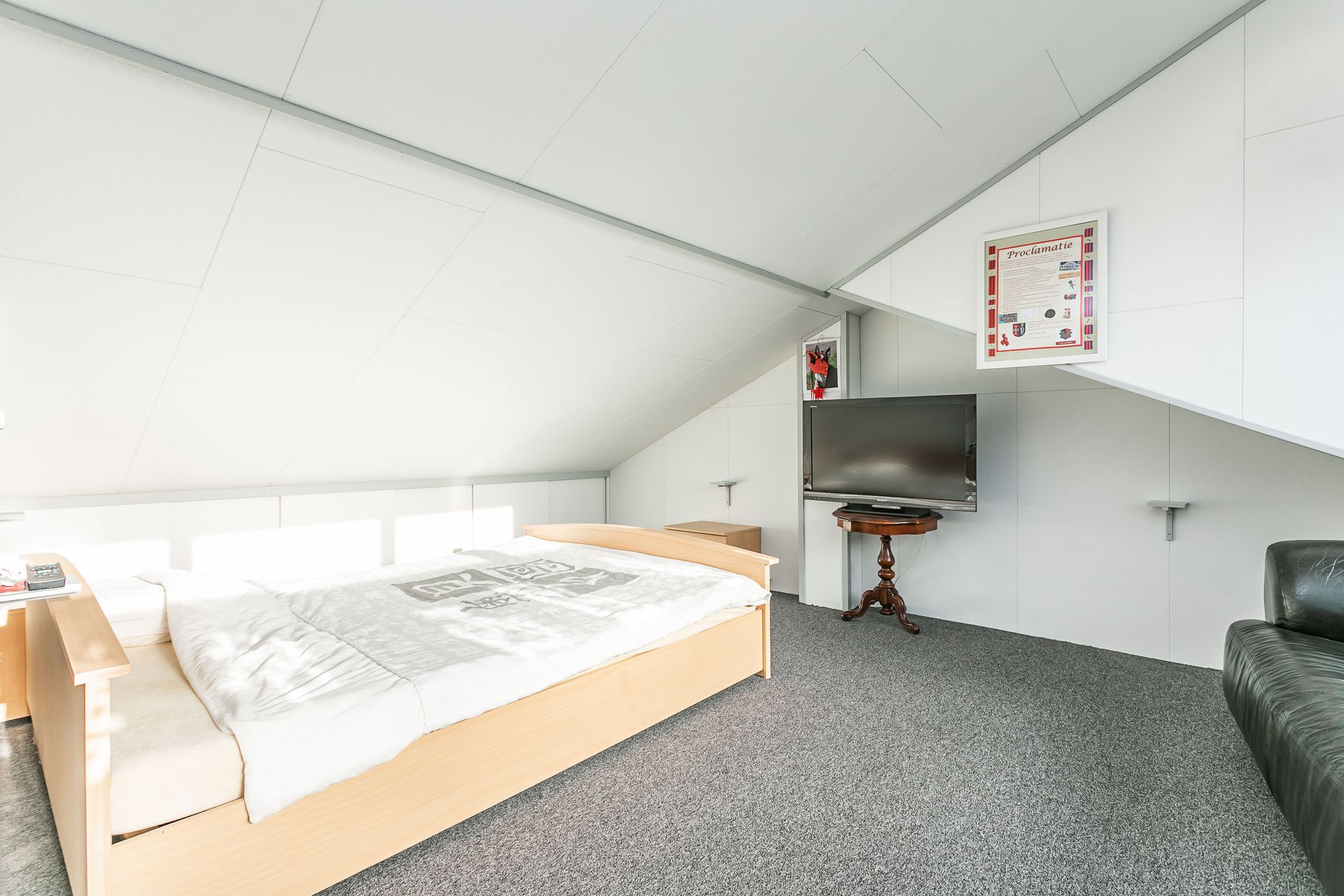 Photo 36 of Klingbemden 133