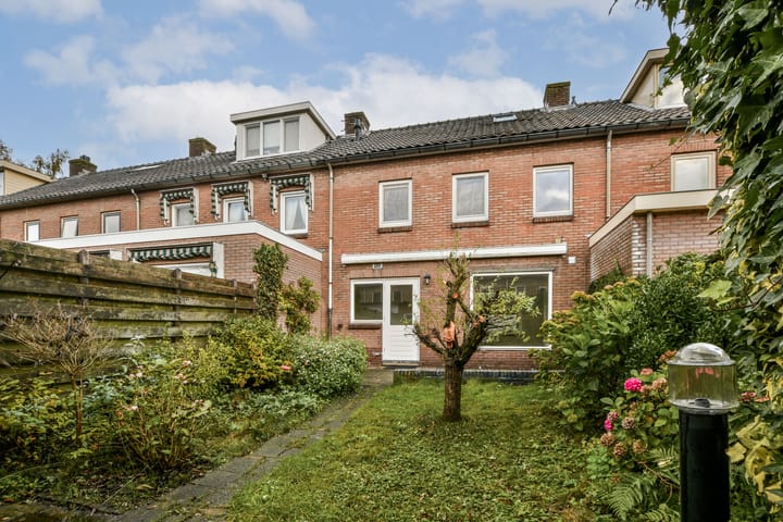 Photo 15 of Vredelantstraat 65