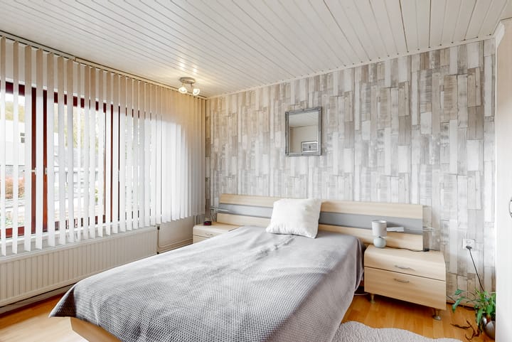 Photo 16 of Julianastraat 8