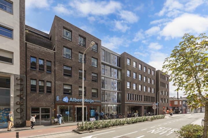 Foto 32 van Piusplein 44-07