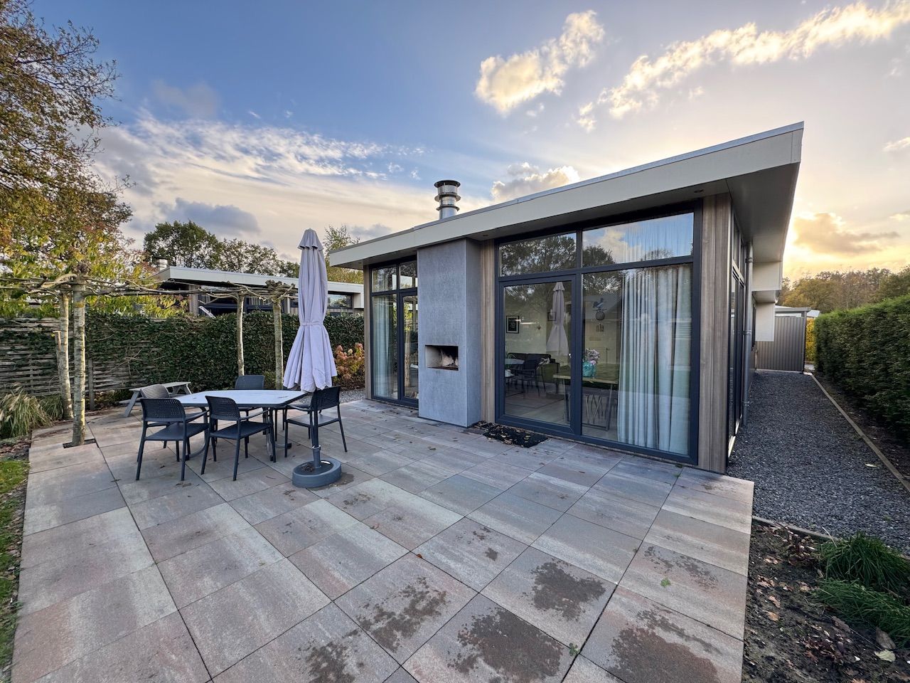 3-bedroom freehold villa in Biddinghuizen — photo 1 of 5