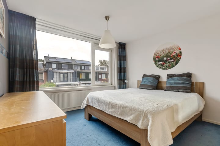 Photo 22 of Van Koetsveldstraat 12