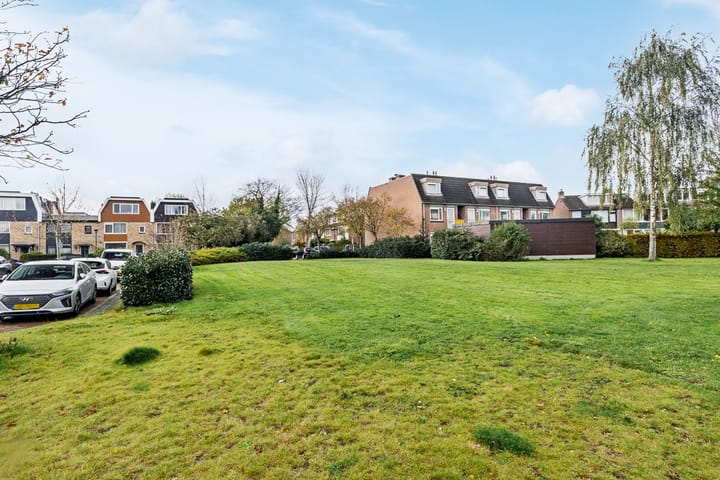 Photo 36 of Van Koetsveldstraat 12