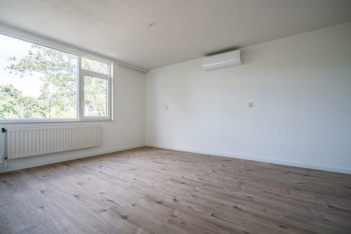 Photo 39 of Doornenburg 20