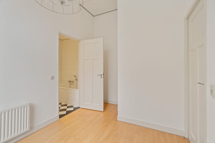 Foto 14 van Voorstraat 52-C