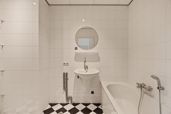 Foto 16 van Voorstraat 52-C