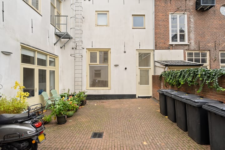 Foto 18 van Voorstraat 52-C