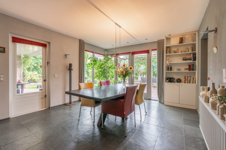 Photo 12 of Remisestraat 5