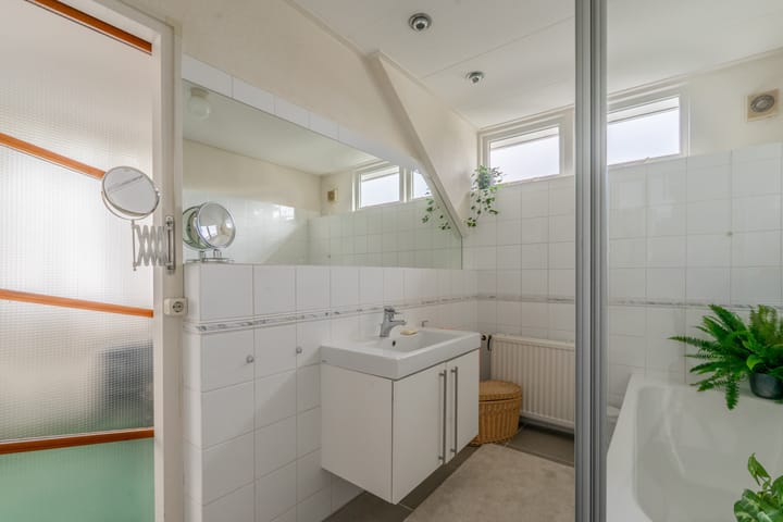 Photo 31 of Remisestraat 5