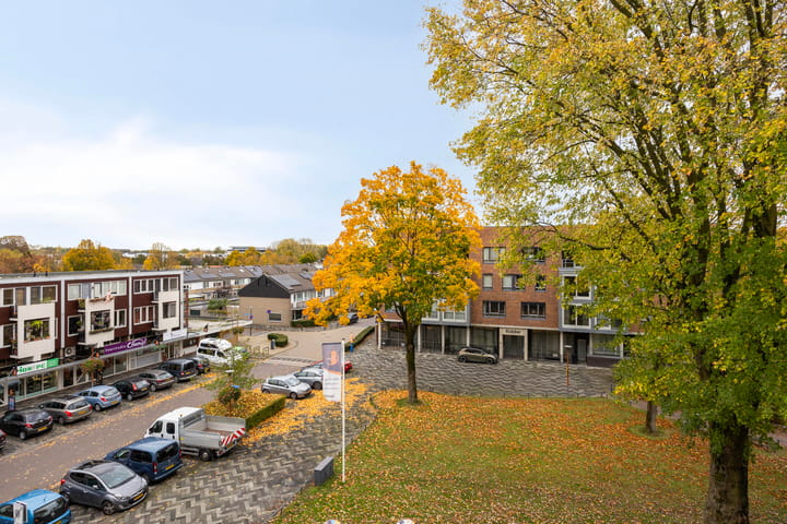 Foto 25 van Banier 57