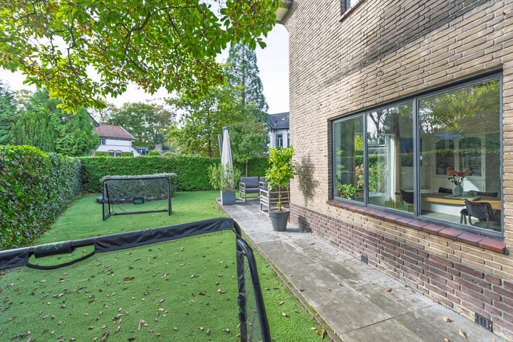 Foto 43 van Graaf Wichmanlaan 44