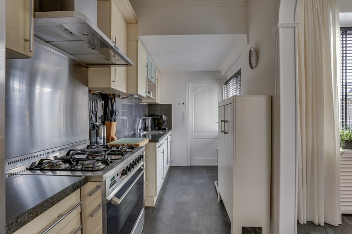 Foto 15 van Soembastraat 30